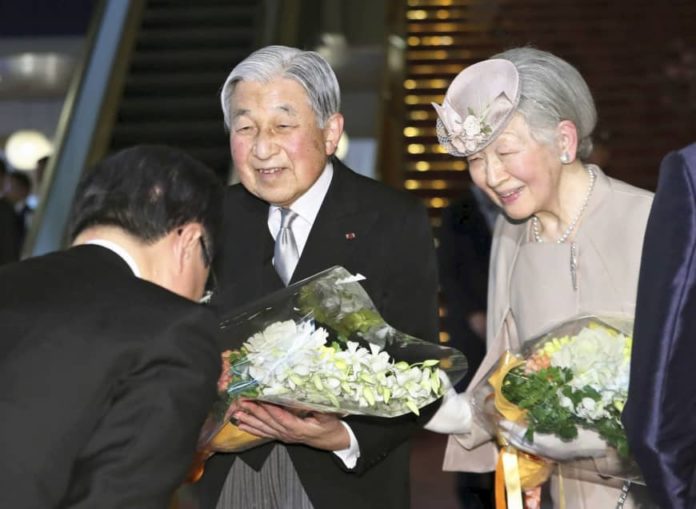 Emperor Akihito will abdicate soon, calls Japan to forge sincere ties with world