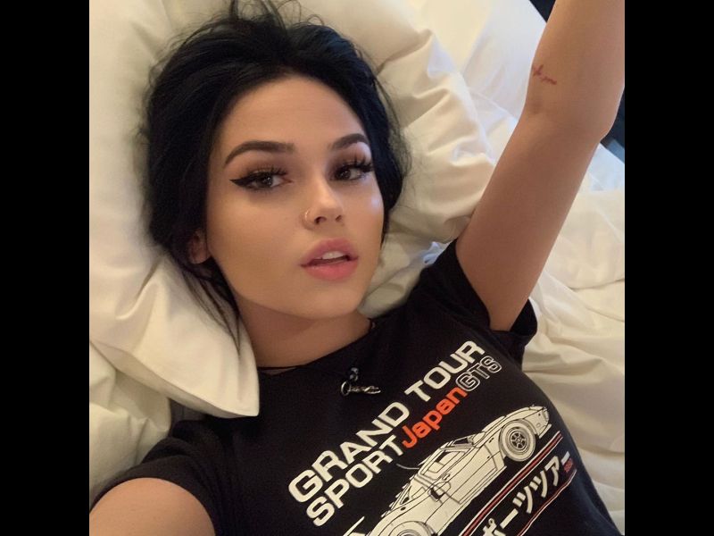 Maggie Lindemann arrested in Malaysia midway through performance - Kupocity