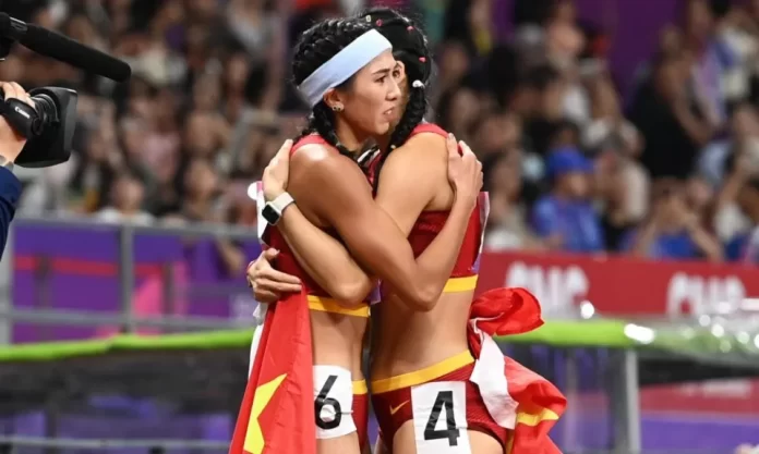 Chinese Athletes' Embrace Sparks Social Media Censorship
